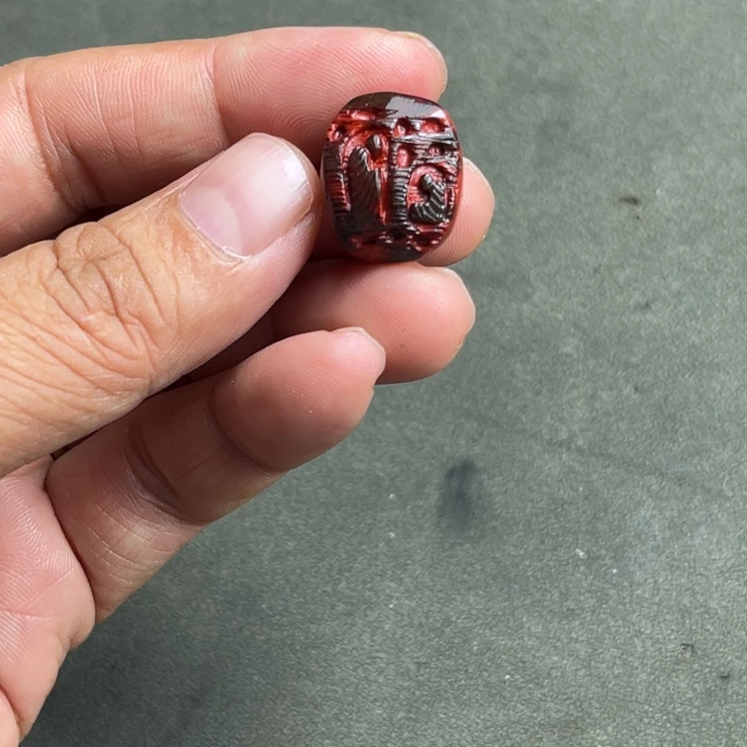 合金颈饰玛瑙/玉髓依****）