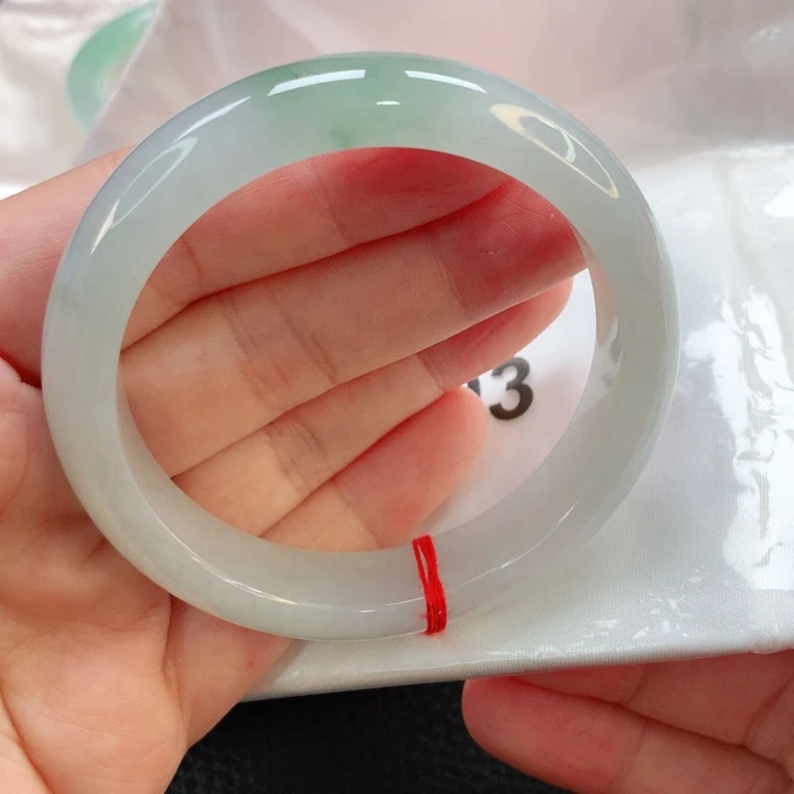 翡翠手镯未镶嵌54.5正