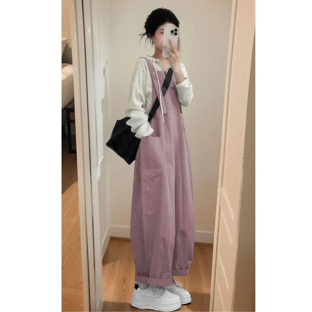 慵懒风休闲小个子套装女显瘦连帽上衣粉色背带裤两件套2025新款
