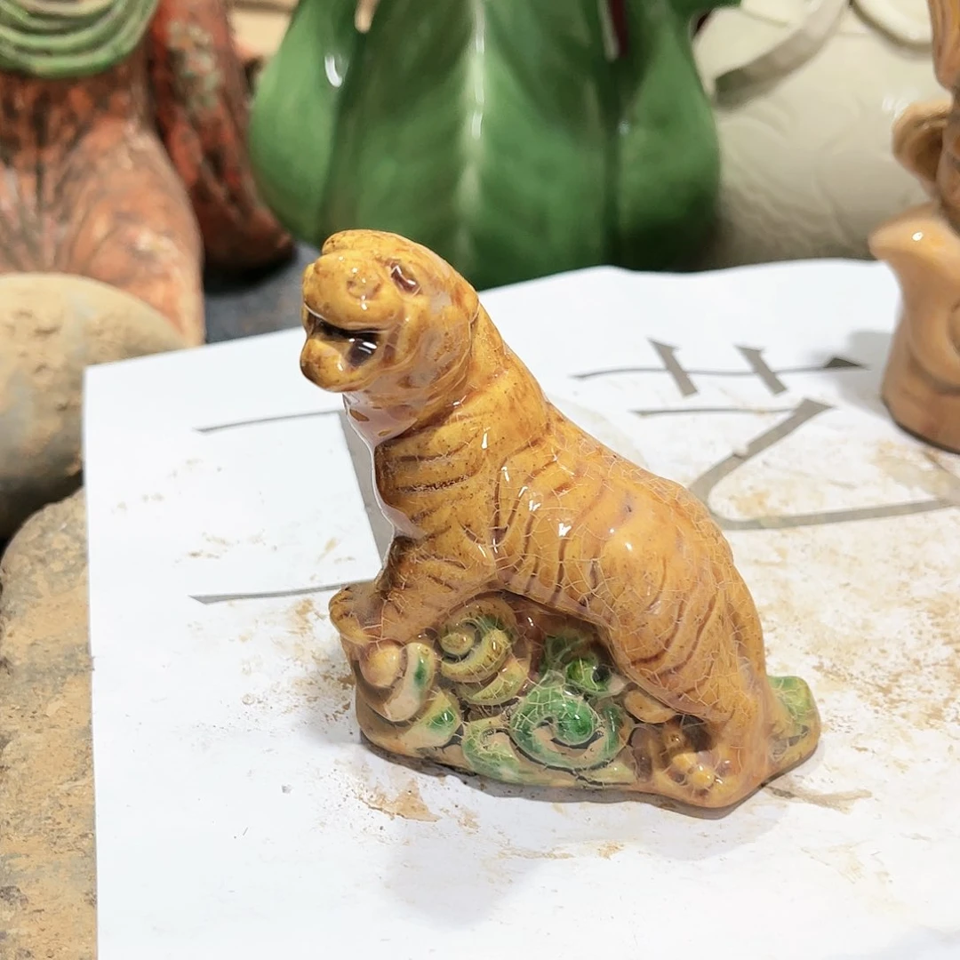 瓦当摆件等各种物品