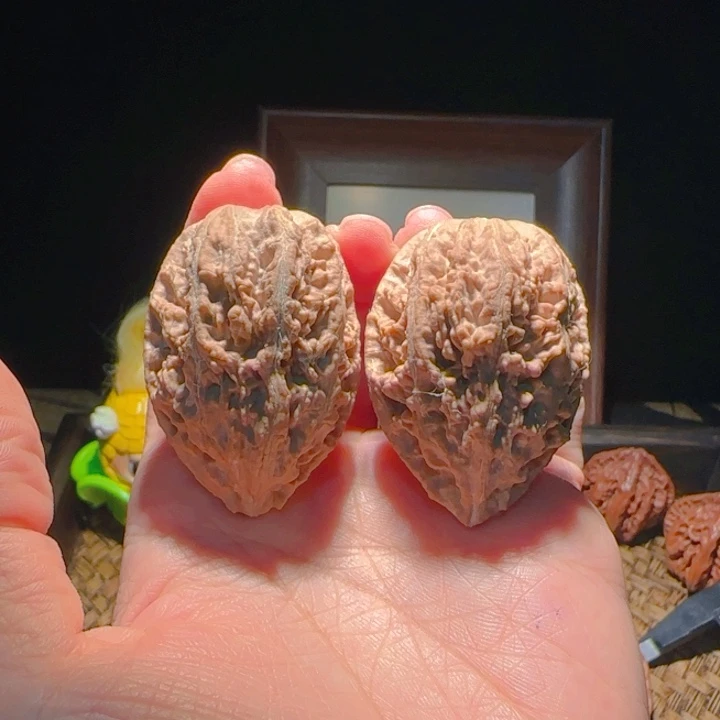 文玩核桃吊坠米子93