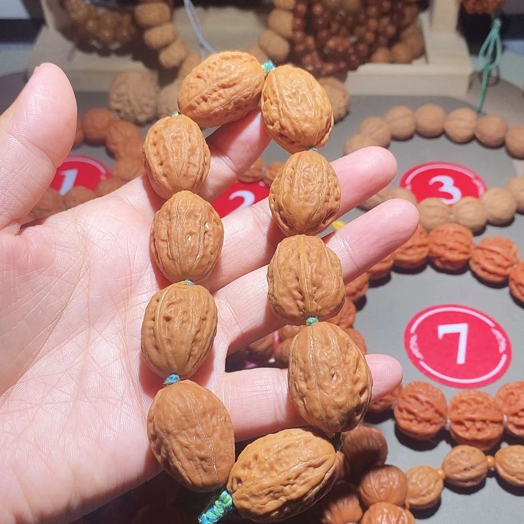 文玩核桃手串22尺大枣手串