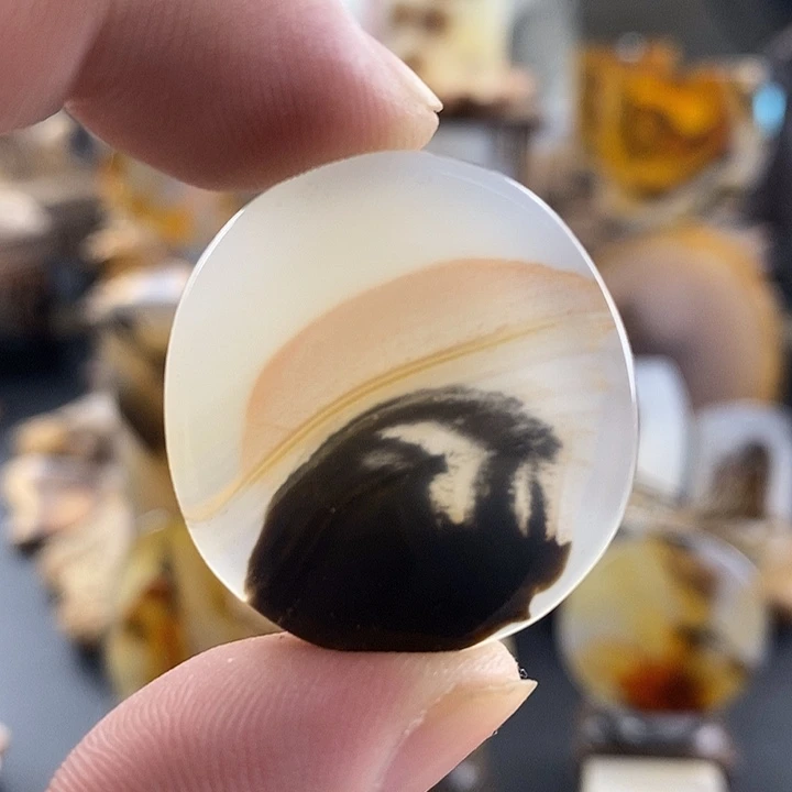 玛瑙/玉髓未镶嵌颈饰