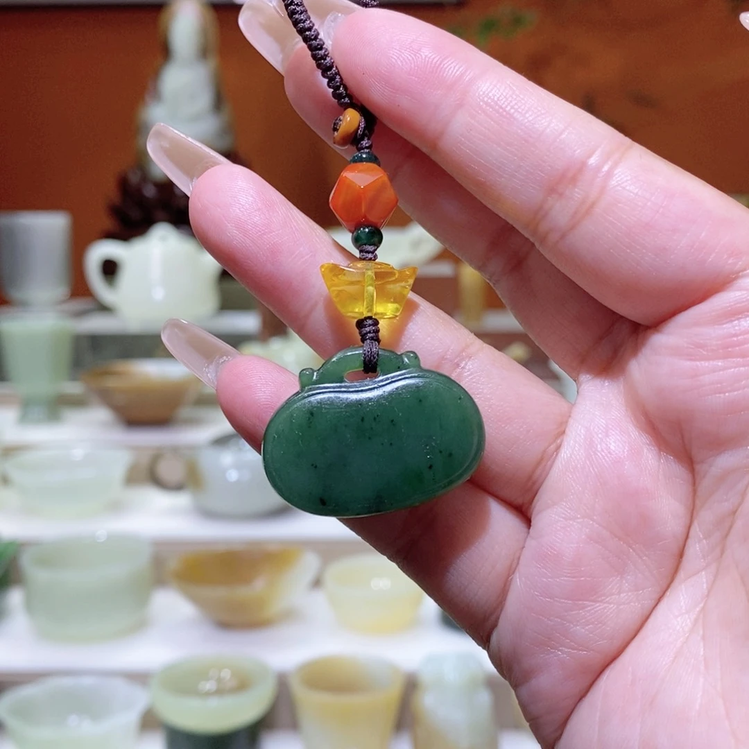 未镶嵌和田玉挂件碧玉如意锁