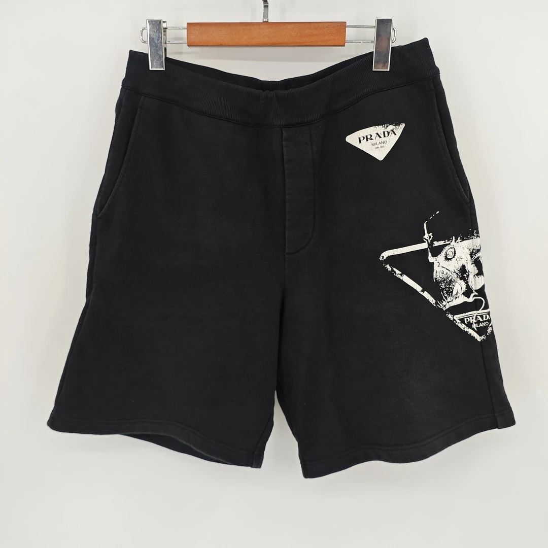 99新 Prada/普拉达 灯笼鱼三角印花钢标休闲短裤/L码/Sw24859