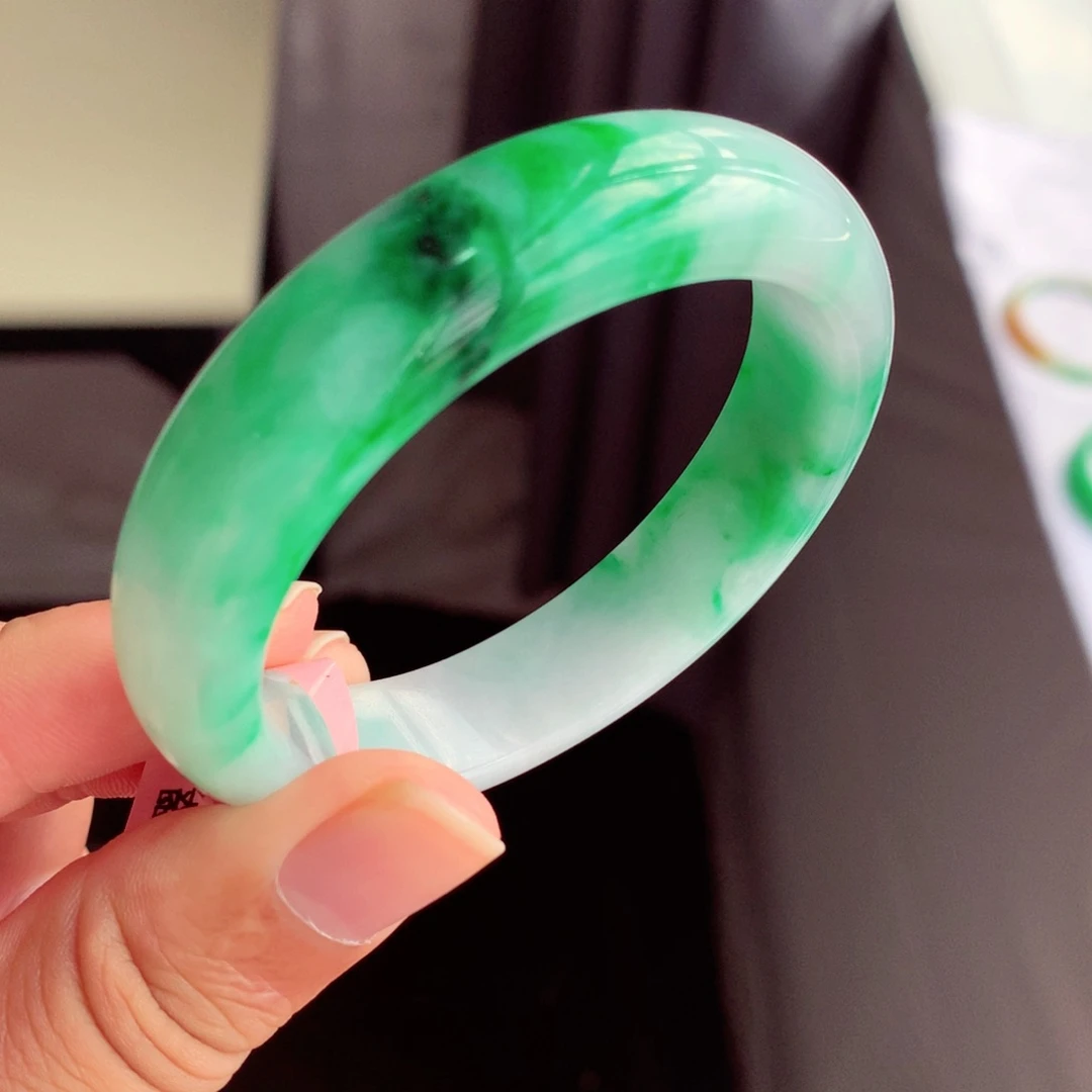 未镶嵌手镯翡翠缅甸翡翠