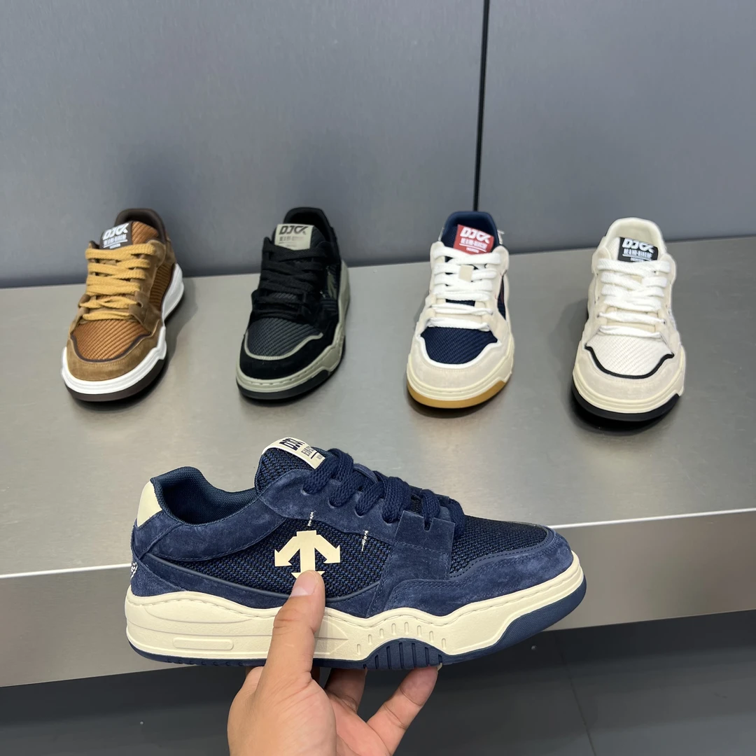 68-595秋季新款低帮男鞋舒适百搭软底板鞋时尚休闲鞋