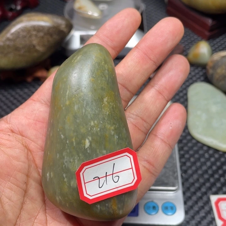 颈饰未镶嵌和田玉216