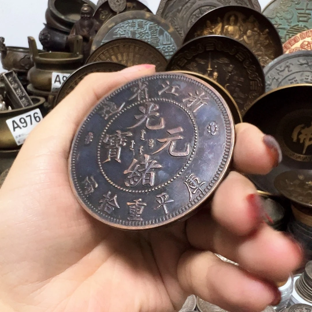 金属复古风格摆件