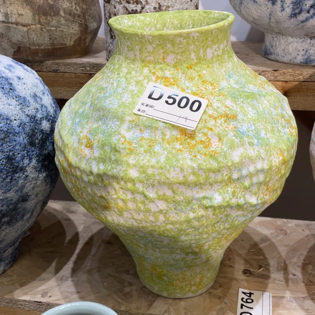 白泥花瓶景德镇陶瓷艺术博物