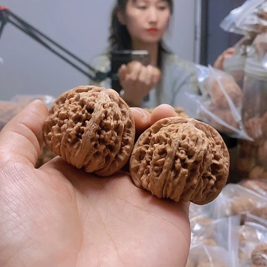 【闪购商品】把件文玩核桃46四座楼红皮