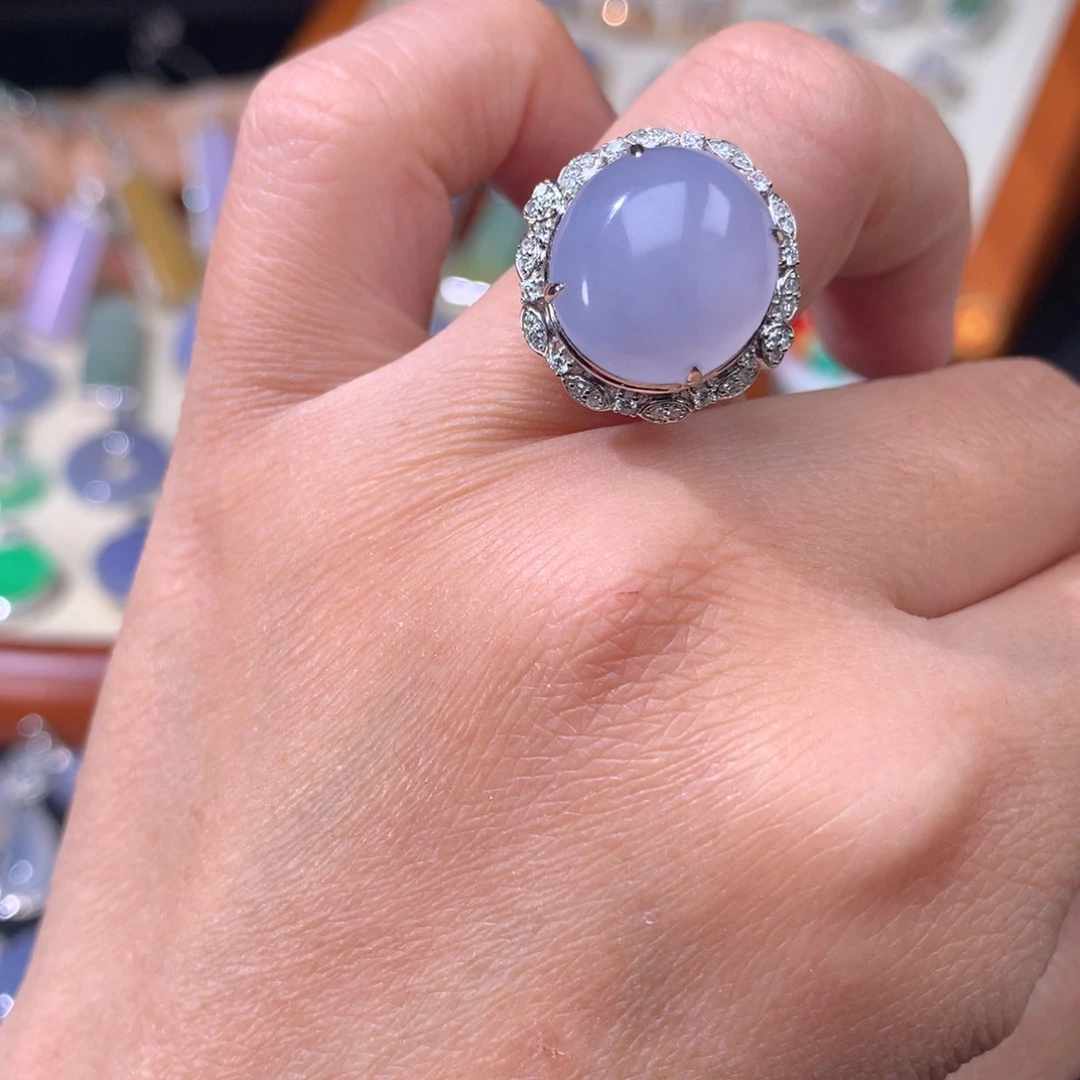 18K金镶嵌戒指翡翠紫罗兰蛋面戒指