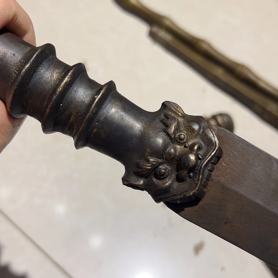 松**布微瑕疵黄铜摆件工艺品
