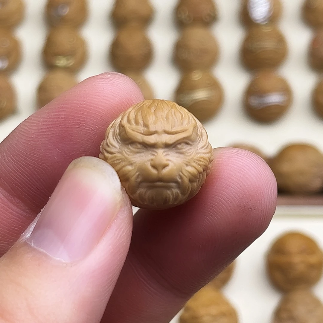 猴头核桃吊坠大圣17