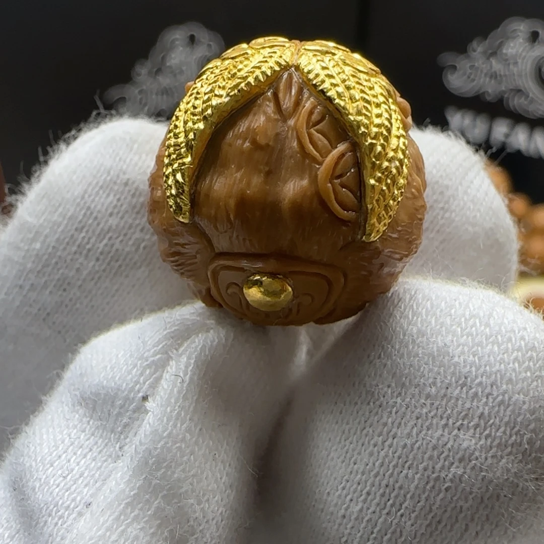 吊坠猴头核桃貔恘镶嵌24k