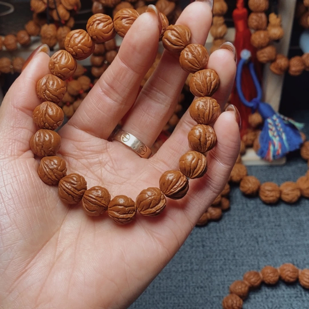 吊坠桃核龙纹桃枭