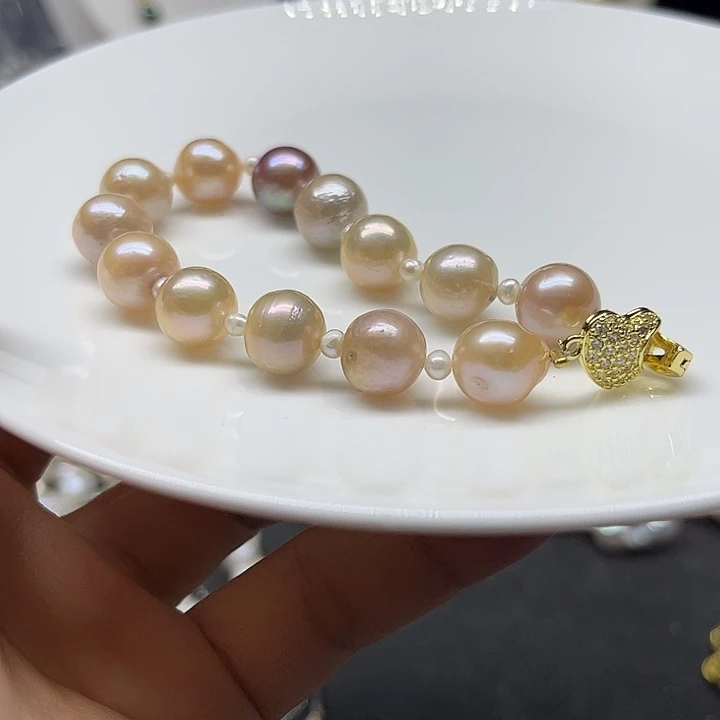 颈饰未镶嵌淡水珍珠