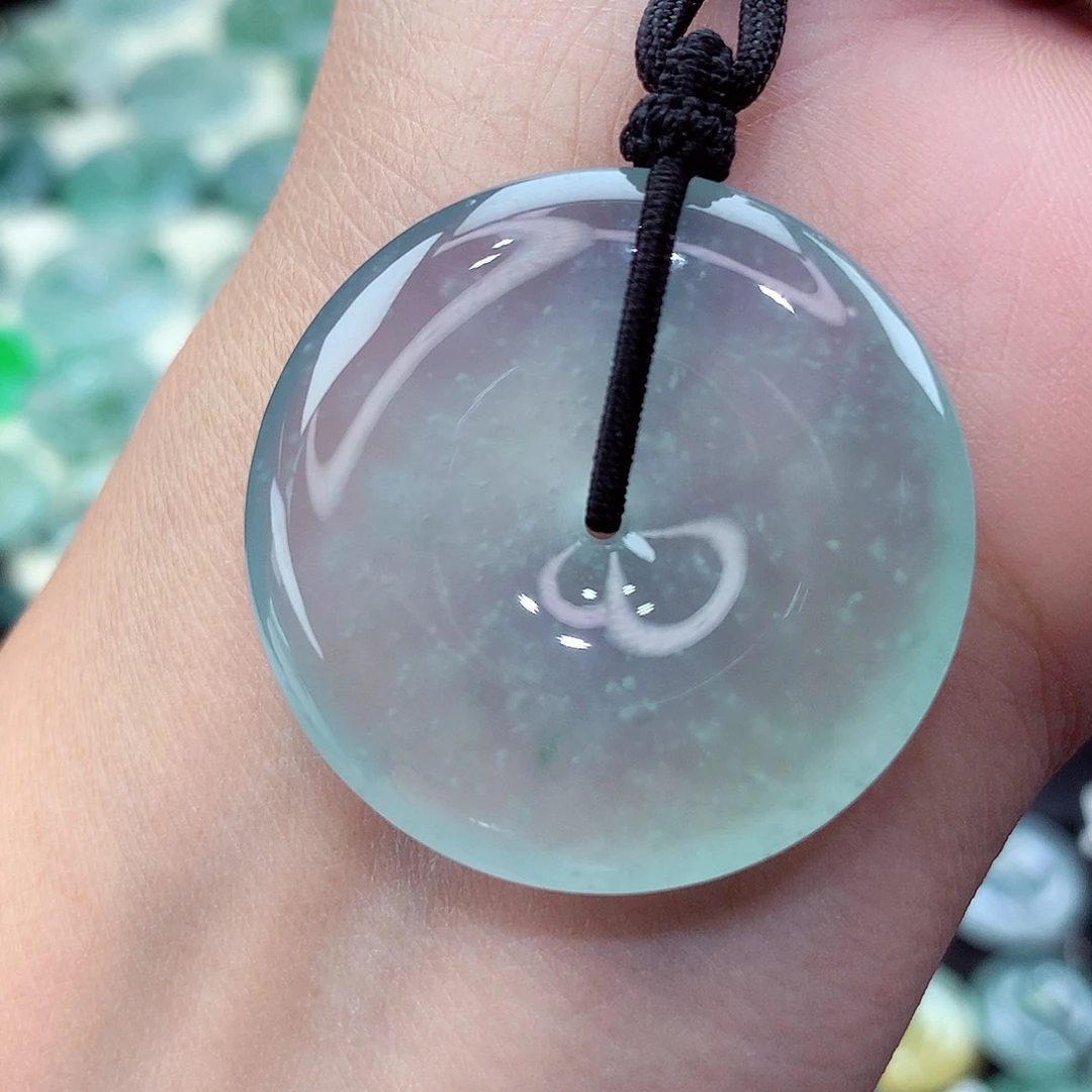 翡翠未镶嵌颈饰编号95尺寸33.4-6.1