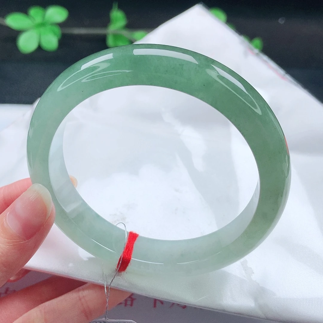 未镶嵌手镯翡翠60圈