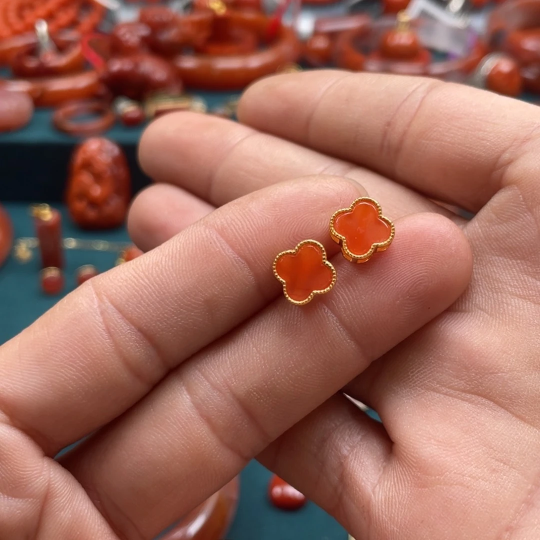 南红玛瑙南红四叶草耳钉银S925镀金镶嵌