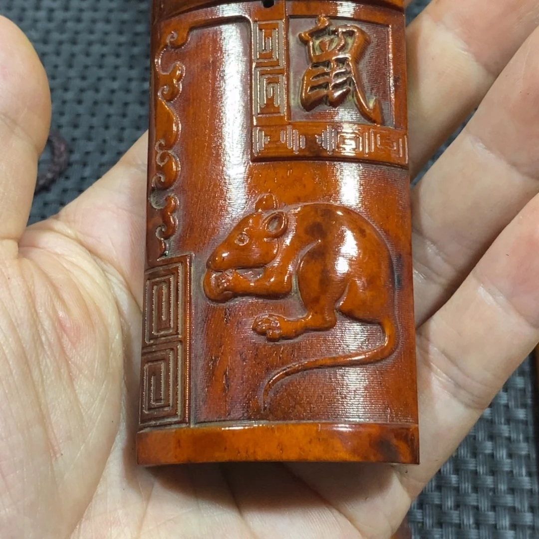 滴血莲花菩提吊坠