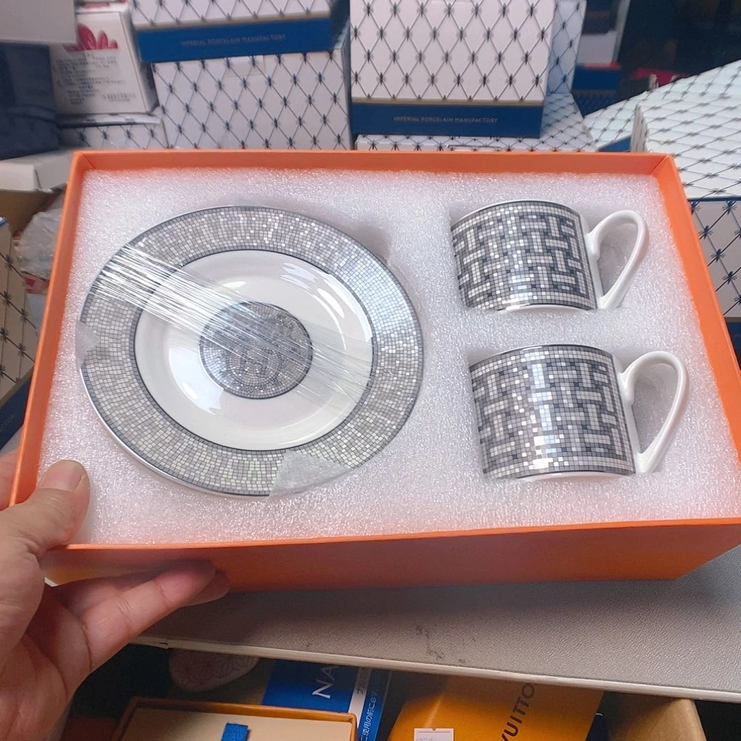 瓷片开播时间每周日