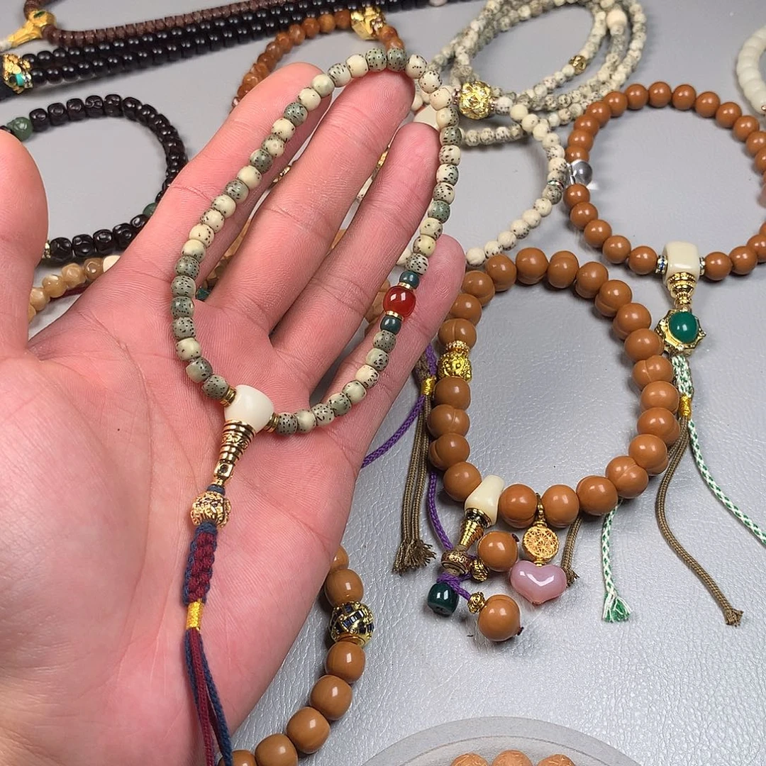 吊坠星月菩提。。。。。。。。。。。