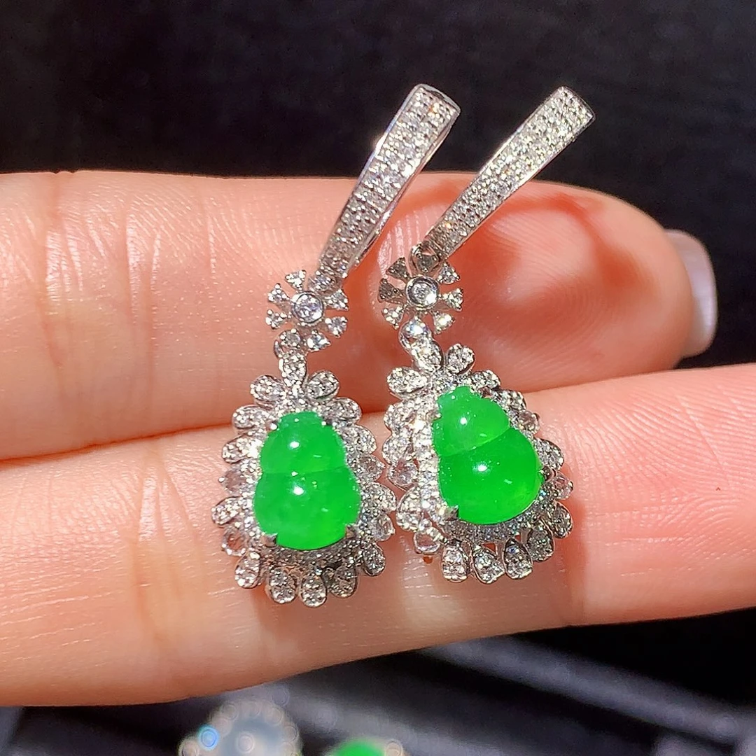 翡翠18K金镶嵌耳饰