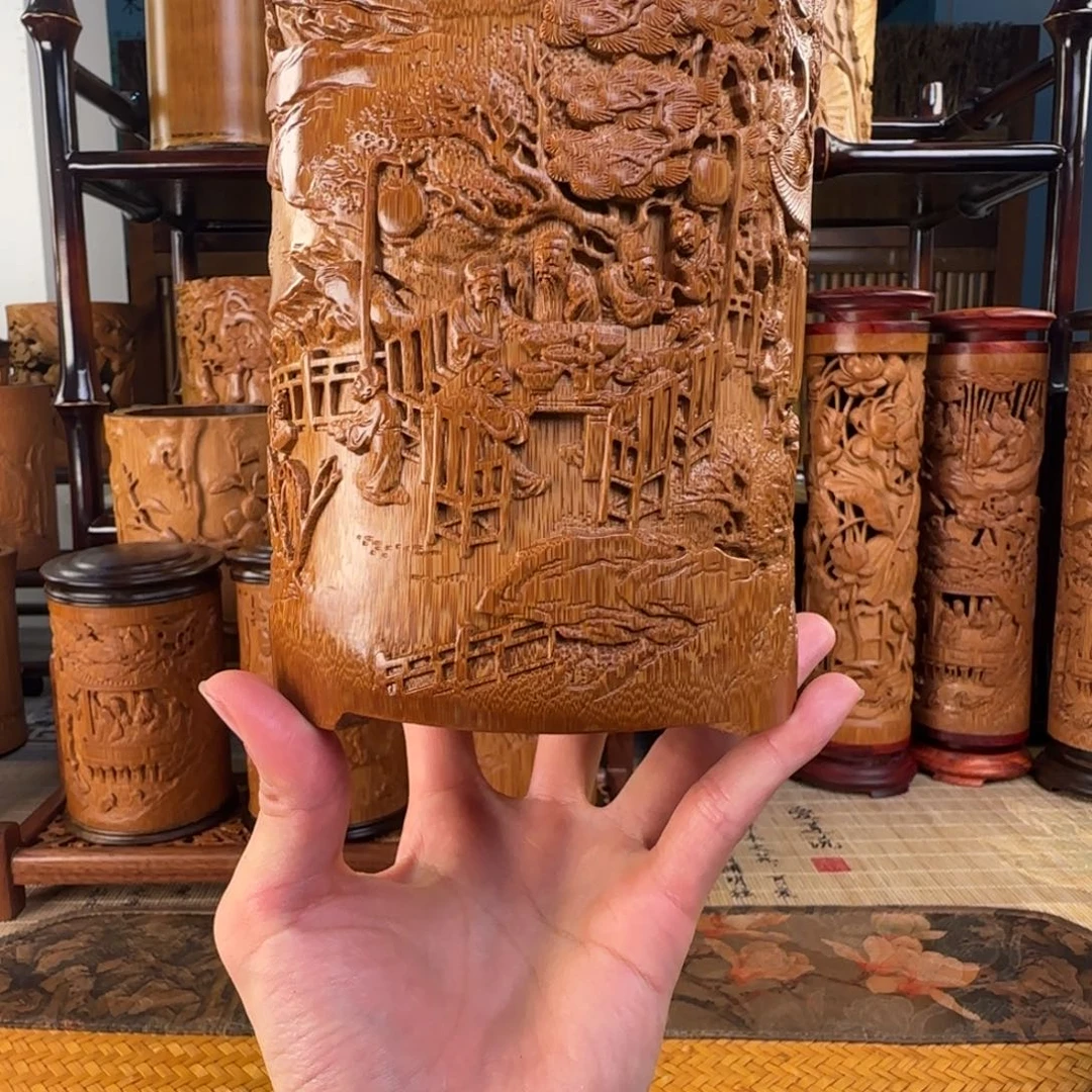 香榧木夜宴图笔筒，大号