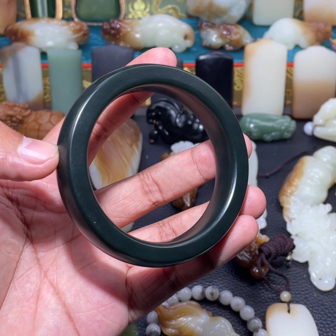 和田玉（糖玉）未镶嵌手链