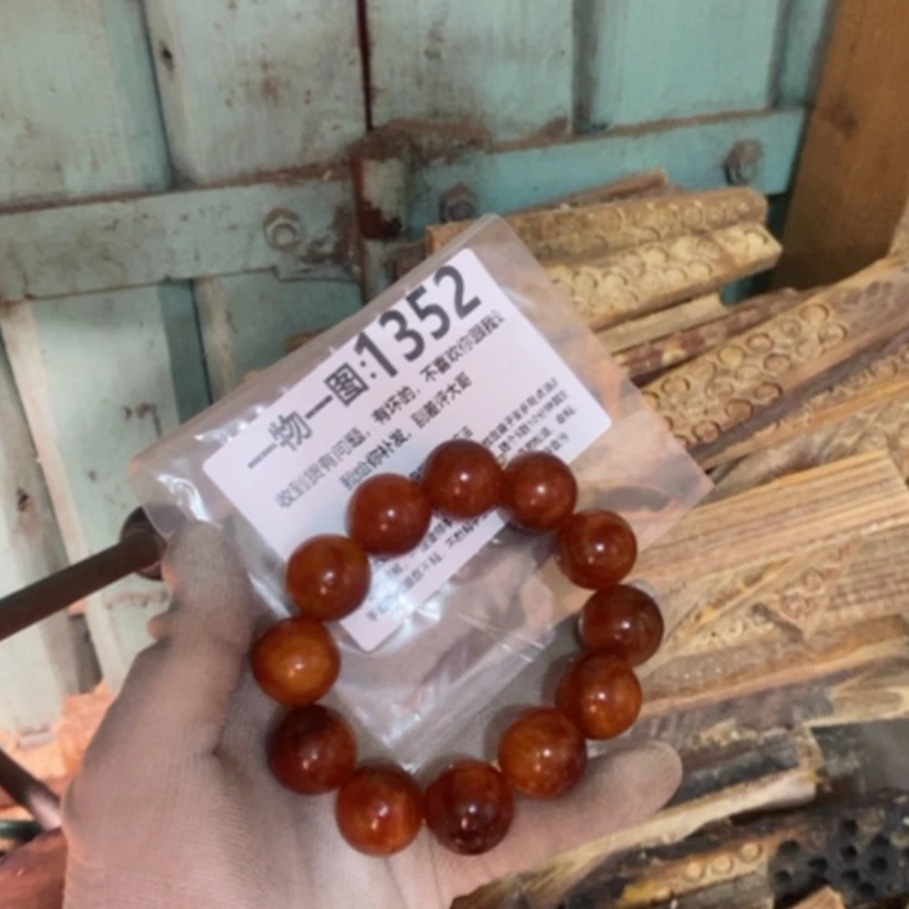 【闪购商品】松木（琥珀木）手串/手链