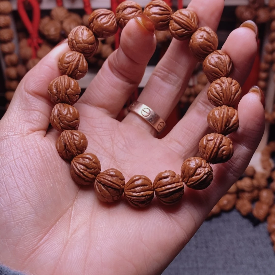 桃核吊坠龙纹桃枭