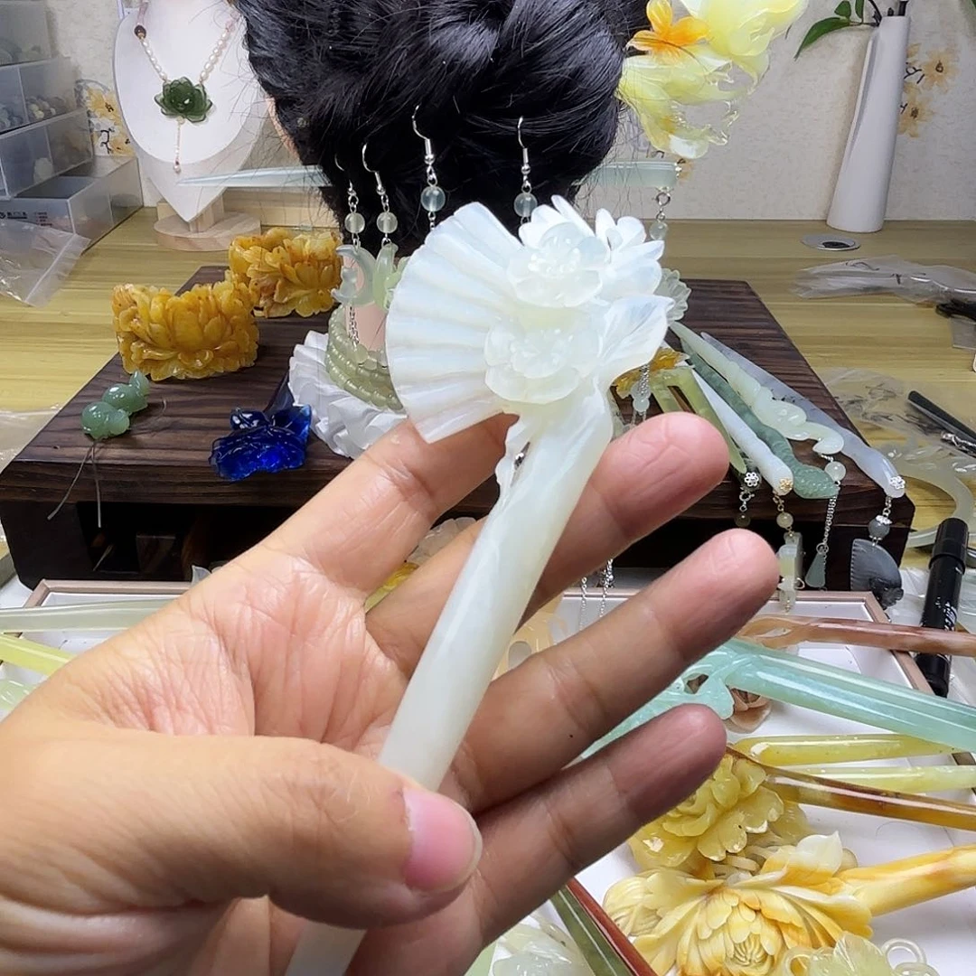 蛇纹石玉发饰合金