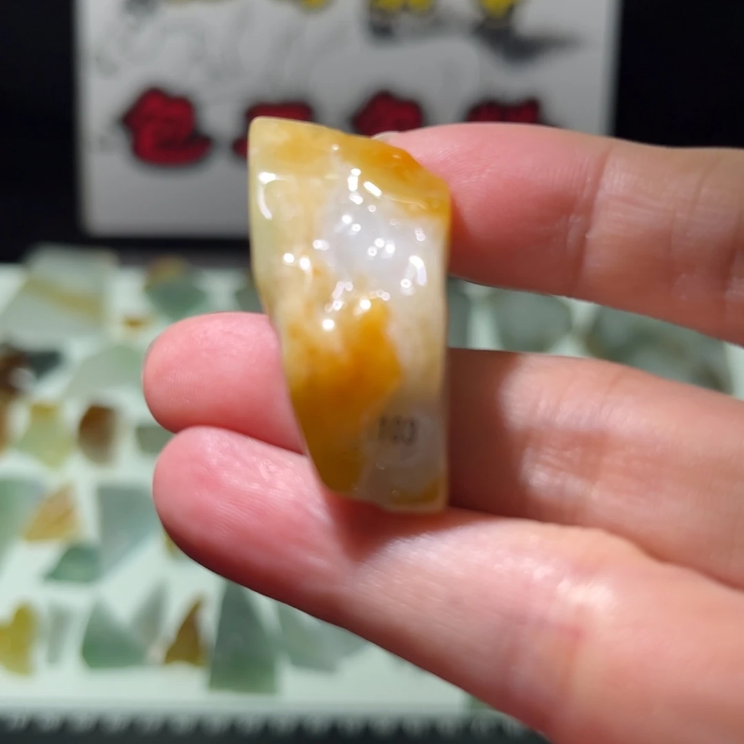 定制翡翠未镶嵌特色翡翠片料