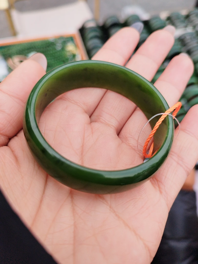 和田玉碧玉手镯精品