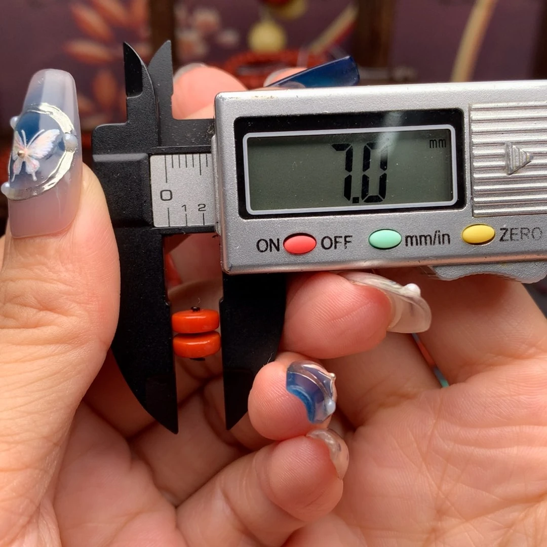 南红玛瑙配饰未镶嵌