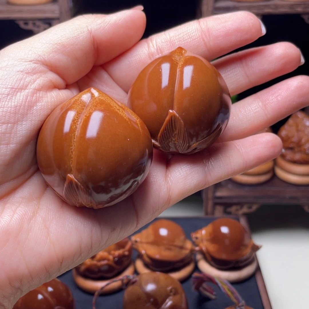 沙***林橄榄核吊坠寿桃4.0手球