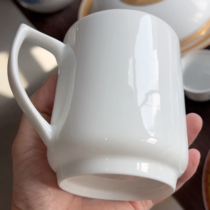 杯红叶白胎无盖陶瓷