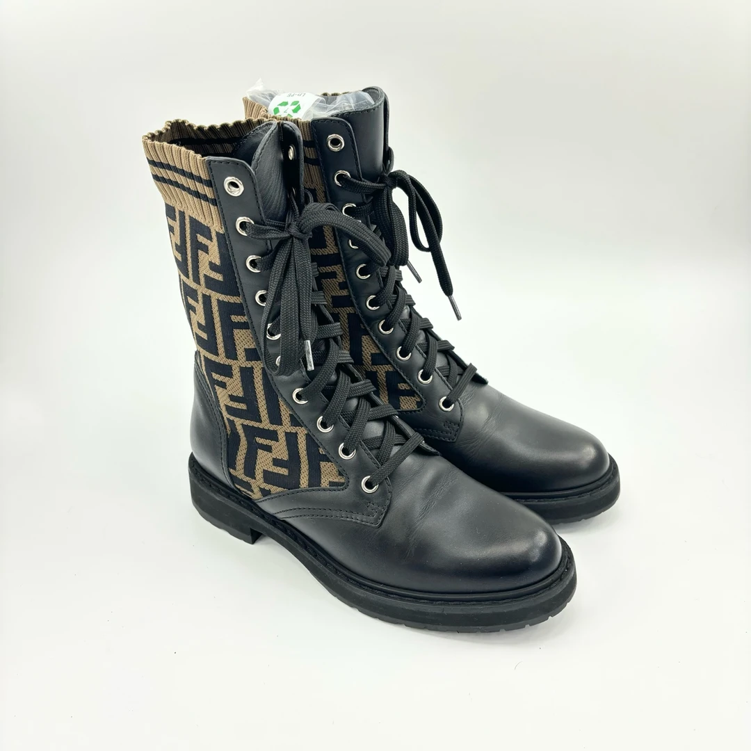 95新 FENDI/芬迪 35/35.5码/经典满印短靴97新合集
