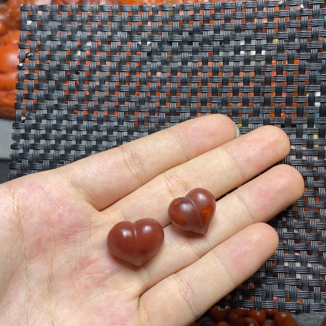 展***曦南红玛瑙未镶嵌配饰