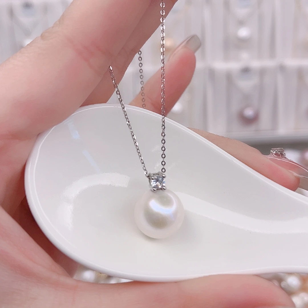 淡水珍珠吊坠(赠链)未镶嵌