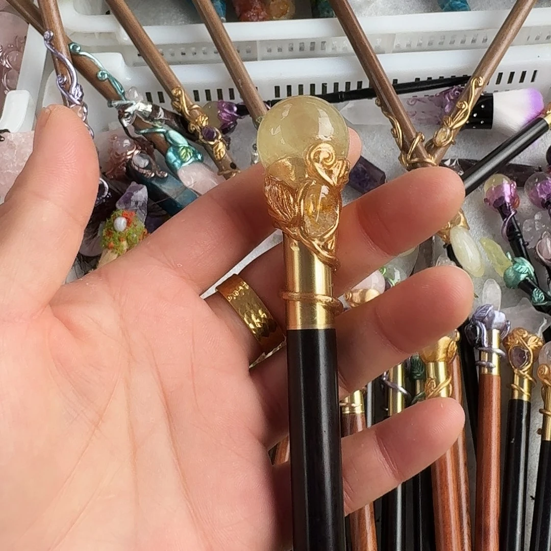 S***.黄晶未镶嵌手链黄