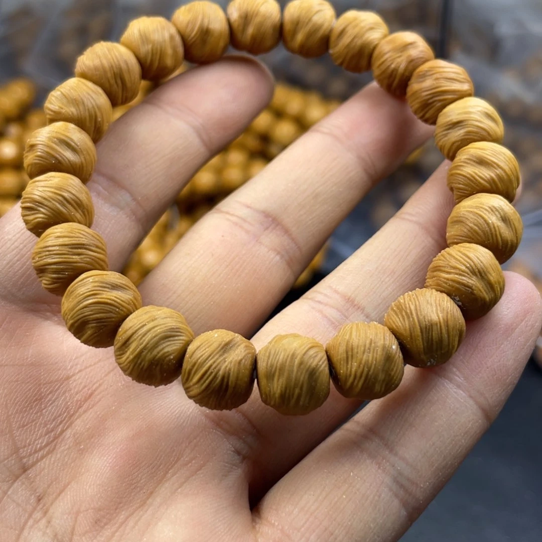 猴头核桃吊坠别忘拿