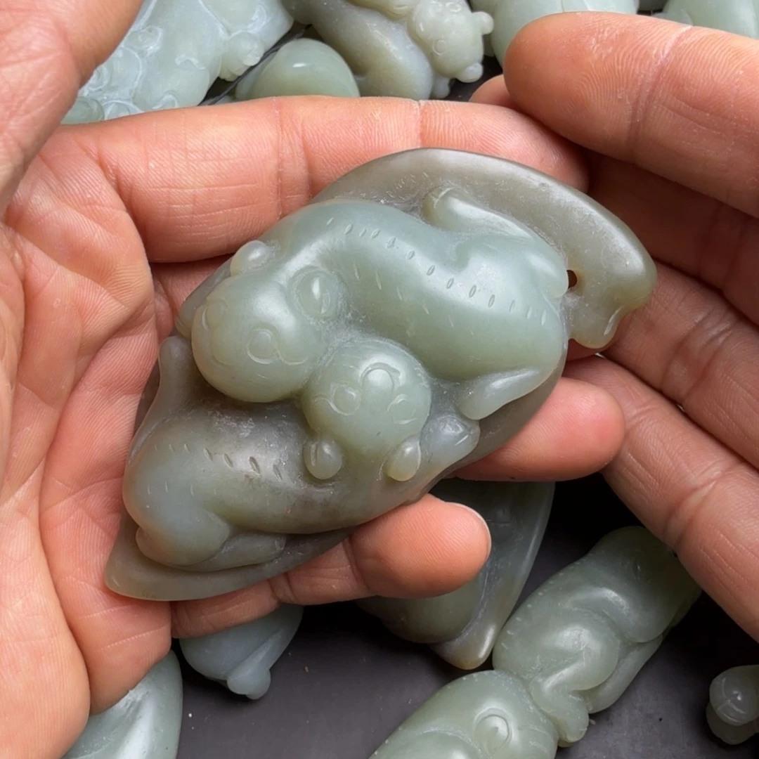 和田玉颈饰未镶嵌安*