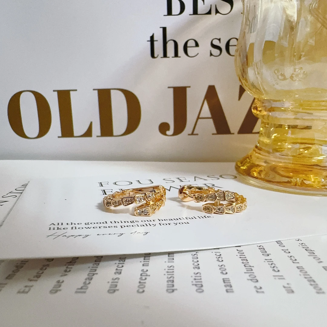 铜合金锆石耳饰 4209 玫瑰金色微镶灵蛇系列耳环
