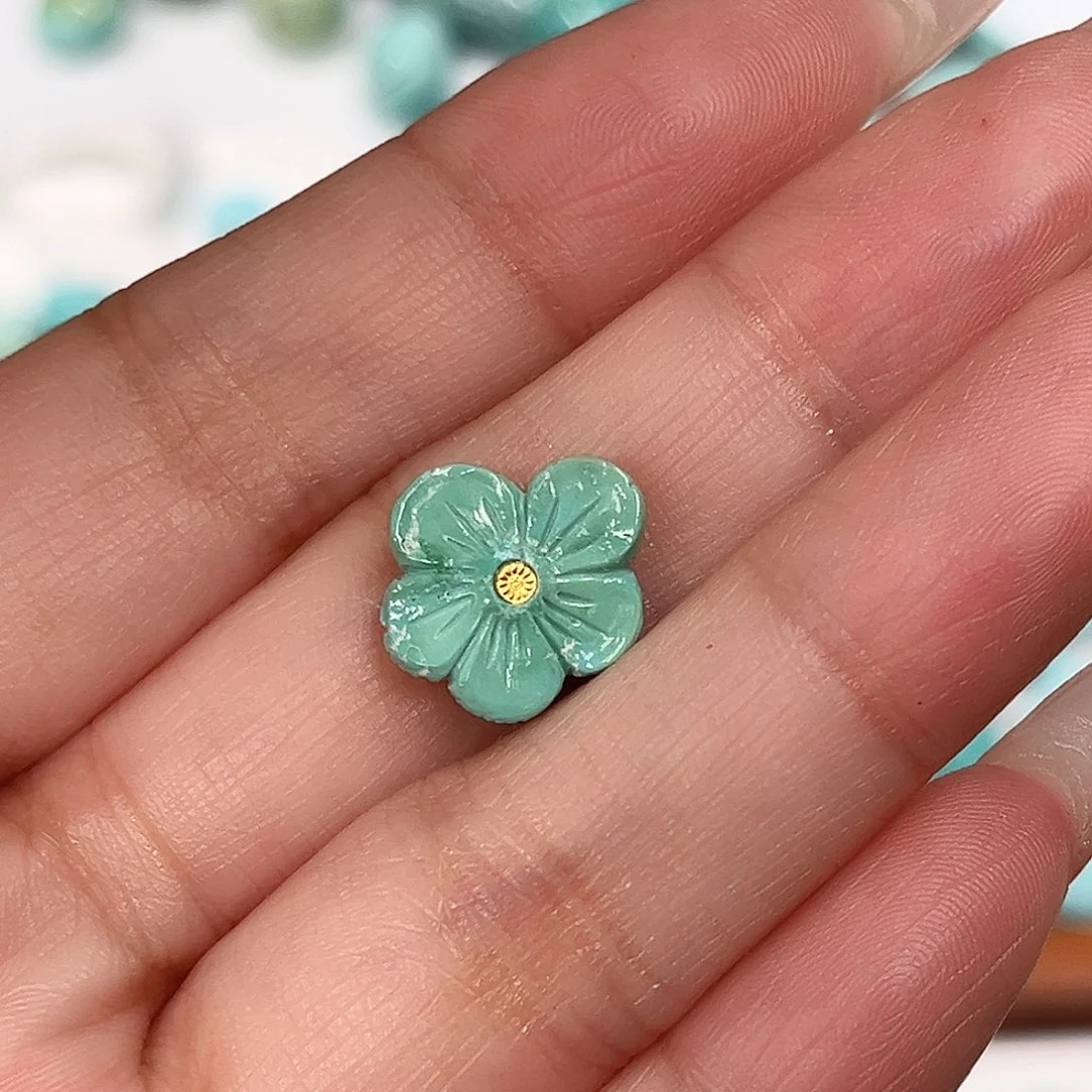 绿松石未镶嵌珠宝半成品