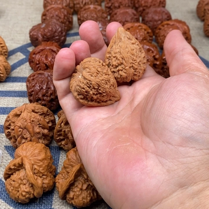 文玩核桃把件我***！核桃