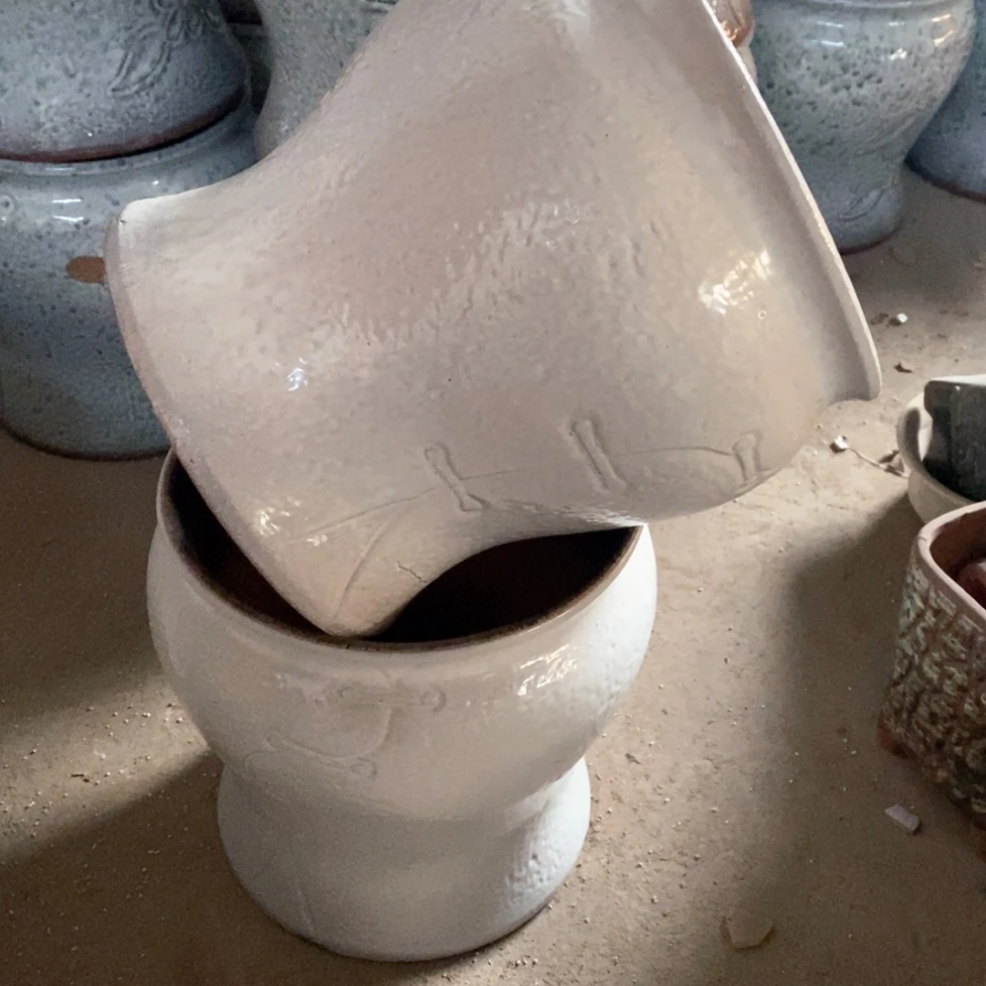 红陶瑕疵20/23。uhzjz