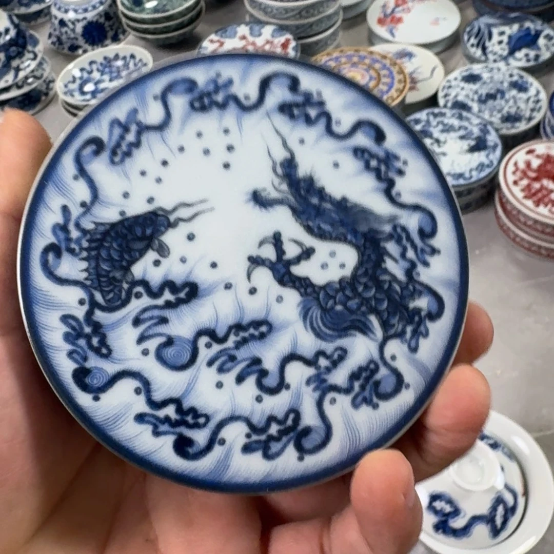 摆件青花鱼化龙盖置