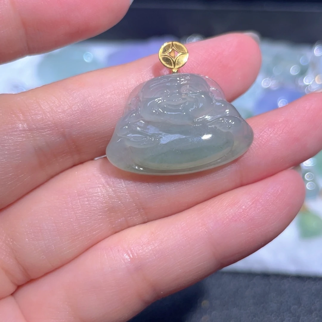 翡翠18K金镶嵌颈饰翡翠